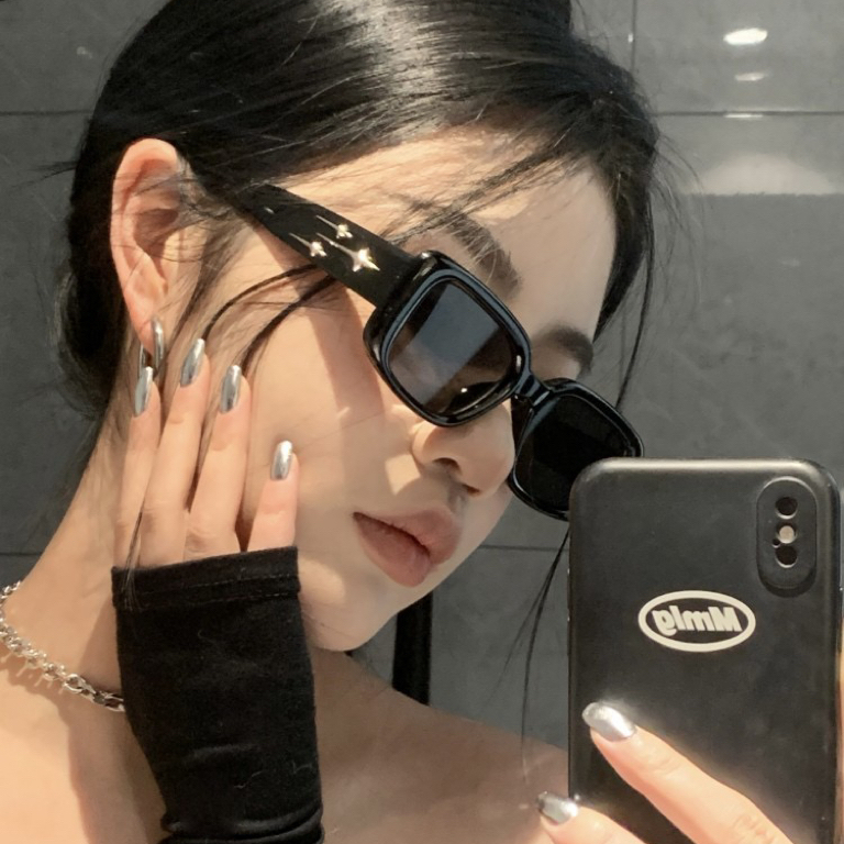 Men'S Fashion Y2K - レトロ Y2K スタイル小さな正方形サングラス女性子猫眼サングラスファッションカラフルなミラーゴーグル男性パンクスポーツサングラス