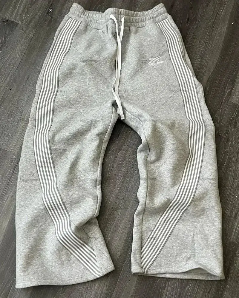 2026 Y2K ブラックグレーカモ タクティカルカジュアル - Mens Fashion Camo Pants のレビューと価格