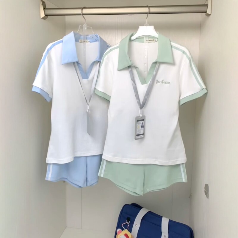 和菓子アカデミースタイルポロシャツ女性ライトブルー白コントラ - Polo Shirt Slim のレビューと価格