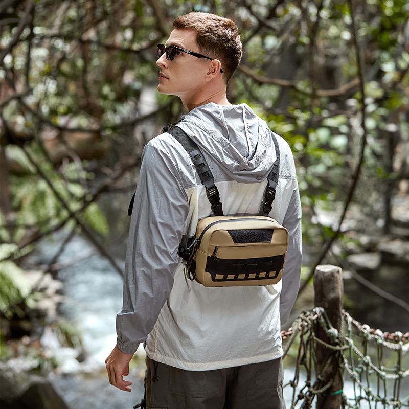 新しい戦術的なチェストパックアウトドアスポーツバックパック防 - Tactical Vest Men のレビューと価格
