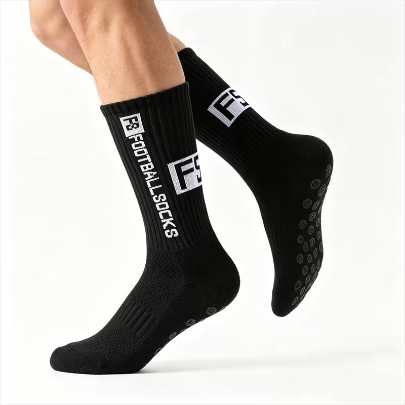 1足 グリップ付きスポーツクルーソックス スタイリッシュなF - Men'S Fashion Logo のレビューと価格